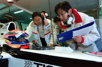 バレンシアF1テスト7日目……4人体制のウィリアムズ、その成果は? 画像