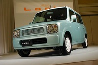 【新聞ウォッチ】『ラパン』『MRワゴン』で軽初のカーオブザイヤーねらう 画像