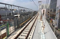 東武伊勢崎線複々線区間の急行線が上下とも高架化…竹ノ塚駅付近 9月26日から 画像