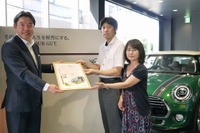 BMW MINI、日本累計販売台数30万台…18年半で達成 画像