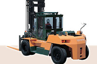 トヨタL&F、排出ガス規制に適合したフォークリフト4車種を発売 画像