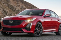 キャデラック CT5「V」に2021年型、V6ツインターボは355馬力…今秋米国発売 画像