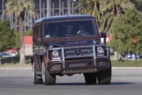 【MotorTrend】メルセデスAMG G65 vs アイコン FJ44 対決の場はビバリーヒルズ!…Head 2 Head 画像