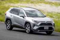 【トヨタ RAV4 PHV 新型試乗】欲しいをすべてつぎ込んだ 理想(?)のクルマ…諸星陽一 画像