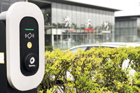 PSAグループ、電動化を加速…充電ステーションを欧州の全施設に設置へ…約500か所 画像
