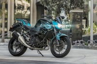 カワサキ Z250/400、2021年モデル発売へ カラー&グラフィック変更 画像