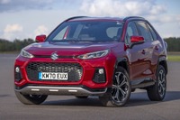 スズキがトヨタから欧州初のOEM、『アクロス』は RAV4 PHV ベース 11月発売 画像