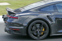 GT3テクノロジーを流用?ポルシェ 911ターボ、謎のプロトタイプの正体は 画像