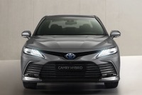 トヨタ カムリ・ハイブリッド に改良新型、表情変化…今秋西欧発売 画像