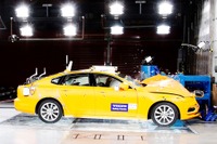 ボルボカーズ、セーフティセンターが設立20周年…EVの衝突テストも準備 画像