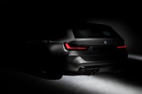 BMW Mが都市を埋め尽くす、開発中の M3ツーリング の姿も［ティザー動画］ 画像
