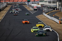 【スーパー耐久 第5戦】D’station Vantage GT3が今季2勝目、タイトル争いは最終戦に 画像