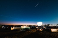 三浦半島の常設ドライブインシアター、アニメ3作品を上映 12月25-27日 画像