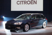 【シトロエン C5 日本発表】C5 のライバルは C5 画像