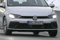 VW ポロ も“ゴルフ顔”に!? 現行初の改良でマイルドハイブリッドも 画像
