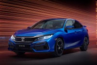 ホンダ シビック に2021年型、タイプRモチーフの「スポーツライン」設定…欧州発表 画像
