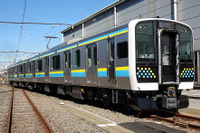 JR千葉エリアの新型車 E131系、進化と継承…新旧電車が混在するローカル線 画像
