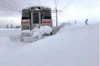 函館本線岩見沢-滝川間で降雪による終日運休が続く 2月25日のJR北海道運休情報 画像