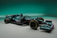 【F1】新生アストンマーティンが今季型マシン「AMR21」を公開…新車ラッシュ、王者メルセデスなど続々発表中 画像