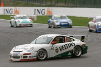 ポルシェ、ワインメイクレース参戦車両 911GT3カップ を発売 画像