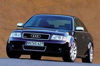 【ジュネーブショー2002出品車】アウディ『RS6』---キャラクターと高性能と 画像