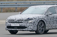 シトロエン C5、6年ぶり復活か…後継モデルはクロスオーバー風? 画像
