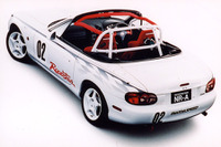 マツダ『ロードスターNR-A』のレース用安全装置発売 画像
