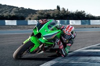 カワサキ Ninja ZX-10R/RR、デザイン一新とともに各部をアップデート…5月28日より順次発売 画像