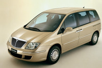 【ジュネーブショー2002出品車】ランチア『フェドラ』……ファーストクラスMPV 画像