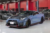 日産 GT-Rニスモ、2022年モデルを先行公開…新色「ニスモステルスグレー」を設定［写真27枚］ 画像