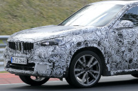 逆襲なるか?BMW X1 次期型、ニュル高速テストをスクープ 画像