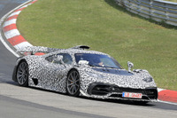 量産車ニュル最速記録へ待った無し!メルセデスAMG One、「緑の地獄」で本気モード 画像