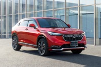【ホンダ ヴェゼル 新型】アーバンとカジュアル、2つのスタイルを提案 ホンダアクセス 画像