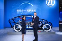 ZFの 次世代車載スーパーコンピューター、1秒に1000兆回の演算が可能…上海モーターショー2021 画像