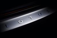 ロータスの新型スポーツカー、車名は『エミーラ』　7月6日にモデル発表予定 画像