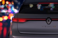 ルノー、次世代 メガーヌ にフルEV設定…近い将来発売へ 画像