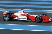【新聞ウォッチ】F1グランプリ、本番開幕前に「読売VS朝日」が対決 画像