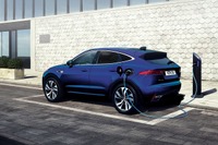 ジャガー初のPHEVモデルが日本上陸、特別仕様車『E-PACE PHEVローンチエディション』の受注開始 画像