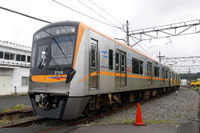 京成のミステリーツアー、3100形が芝山鉄道と東成田スカイライナー用ホームに入線［フォトレポート］ 画像