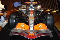 【写真蔵】マクラーレンF1を舐めるように見る 画像