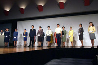 【写真蔵】はとバスEXPO…歴代制服ファッションショー 画像