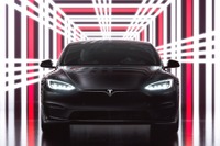 テスラ モデルS に0-96km/h加速1.99秒の「プラッド」 6月10日米国発売 画像