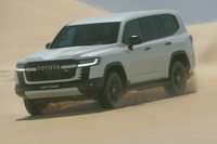 【写真18枚】トヨタ ランドクルーザー 新型「300シリーズ」が世界初公開、「GR」も追加か 画像
