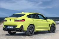 BMW X4 に改良新型に最強「M」、0-100km/h加速は3.8秒に短縮…欧州発表 画像