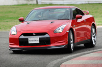 続報!! 日産 GT-R 対 ポルシェ 911ターボ 場外バトル 画像