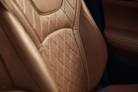 無重力? インフィニティ QX60 新型に「ゼログラビティシート」設定 6月23日発表 画像