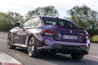 BMW 2シリーズクーペ 新型に「M240i」、3.0直6ターボは374馬力…欧州発表 画像