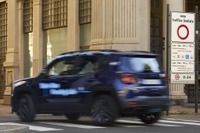 電動車専用ゾーンで自動的にEVモードに…トリノの実証テスト、ジープのPHVを使用 画像