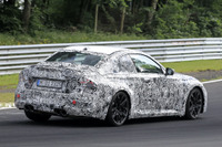BMW M2クーペ 新型プロトタイプをニュルで再び目撃…どう進化する? 画像