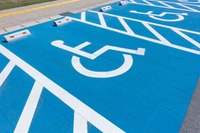 車いす使用者用の駐車施設、適正な利用を促進へ　国交省が検討会予定 画像
